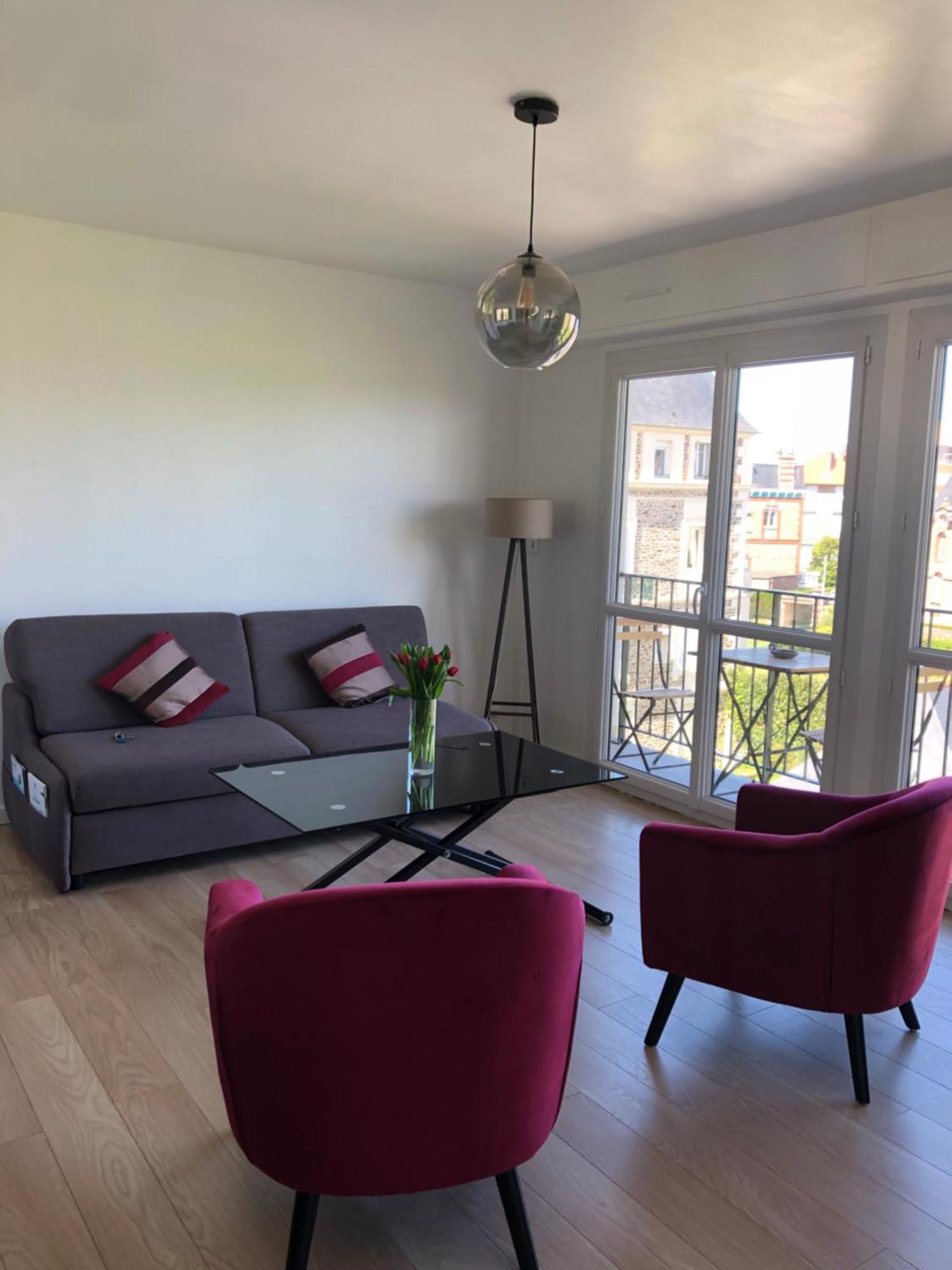 Studio Tout Confort Apercu Mer Dinard Exteriör bild